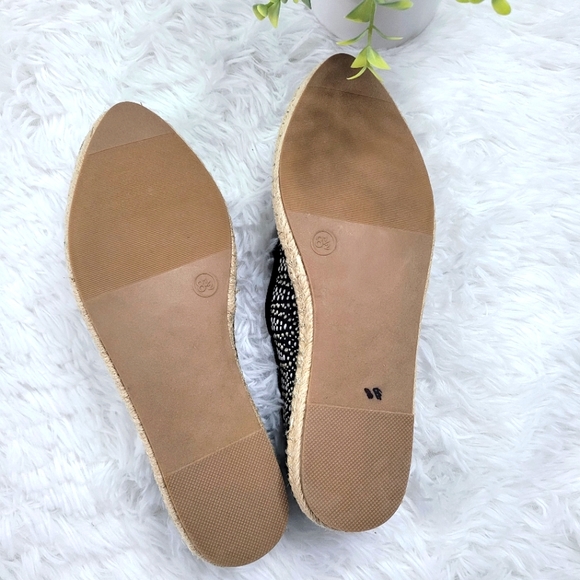 [405] Universal Thread Slip On Shoes - Picture 4 of 6